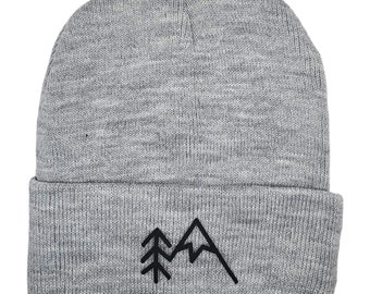 Bonnet de montagne avec patch arbre