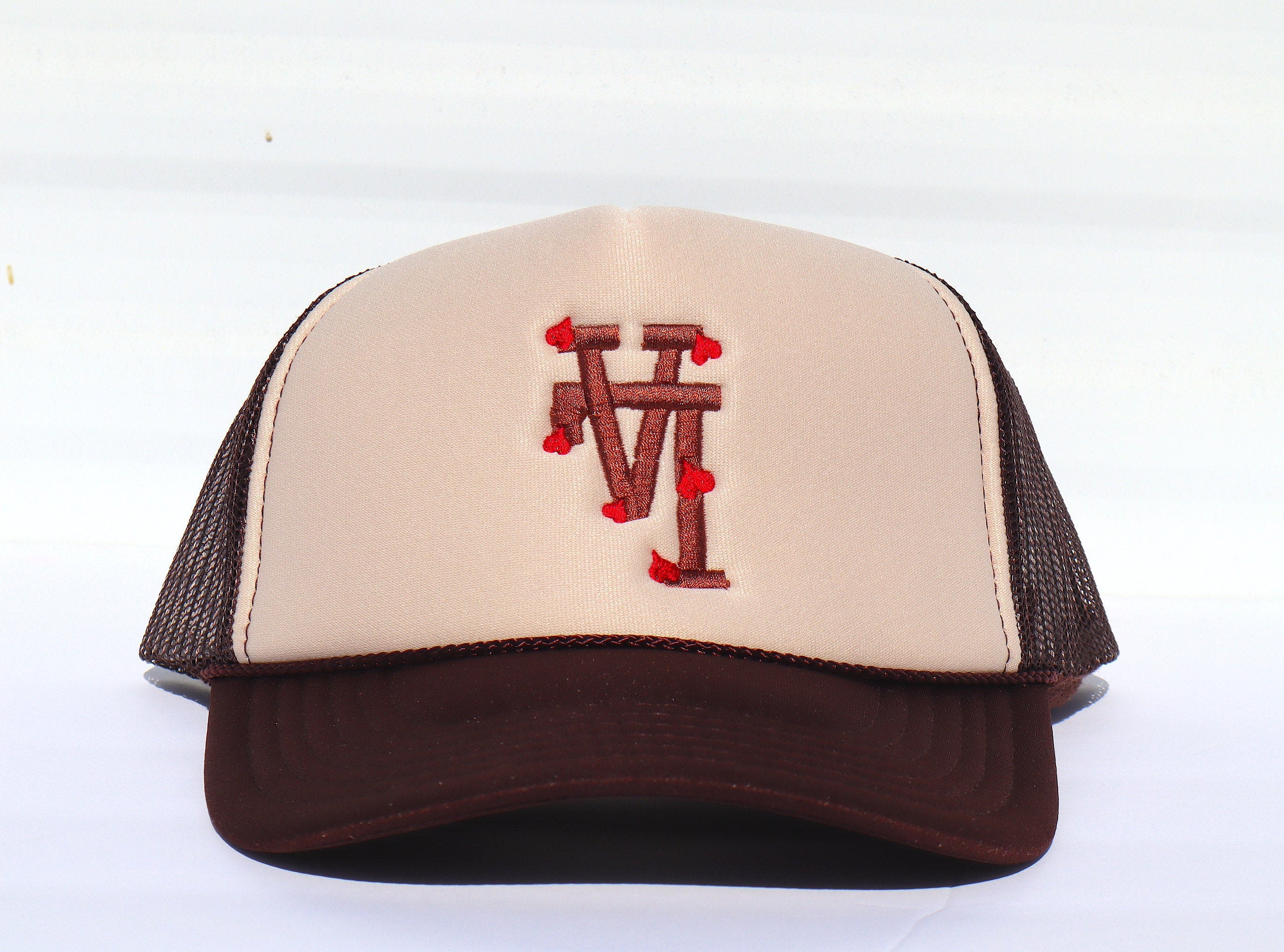 New Embroidered LA Dodgers Logo With Hearts, | Brown Mesh Trucker Sna…