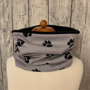 Loop Scarf Fleece Cuddly Scarf - Paws grey *NEW*