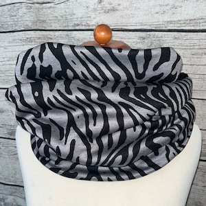 Double Loop Fleece Scarf Cuddly Scarf - Animal Print Black Grey Silver Fine *NEW*