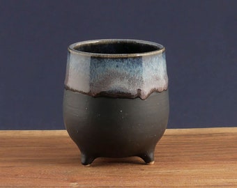 Handmade Tripod Pottery Cup