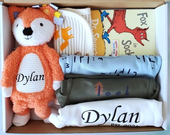 Baby Boy gift box / Fox boy gift basket / Personalized bodysuit / fox in socks book / burp cloth / 2 bodysuits / fox toy