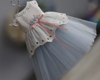 Rose Embroidered Blythe Dress: Romantic Antique Doll Outfit