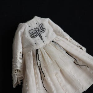 black dragonfly embroidery Blythe dress, blythe outfit, blythe clothes, blythe embroidery dress, cotton lace Dress for Blythe, blythe doll