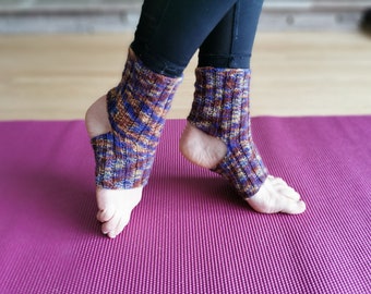 NAMASTE SOCKS, Simple yoga socks, Natural, Hand-knit, Handmade gift