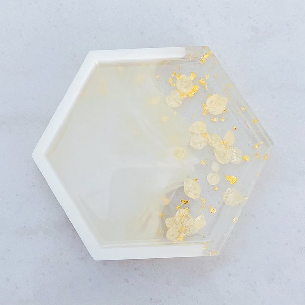 Milky Hydrangeas Hexagon Coaster- Ivory [IMPERFECT]