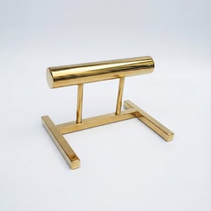 24K Gold Toilet Stool Limited Edition – Luxury Bathroom Design in Stainless Steel – Handcrafted & Gold Plated – The Golden Throne Edition (Limited Edition)