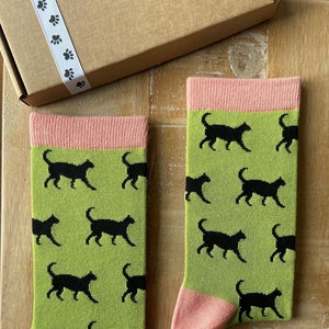 Cat Socks - Women's Bamboo Socks - Gift for Cat Lover - Gift Socks For Her - Cute Socks - Green