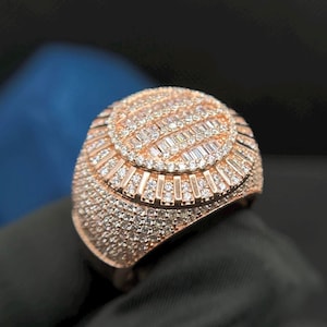 Custom Made Baguette and Round Moissanite Men&#39;s Ring, Iced Out Men&#39;s Engagement Ring, Hip Hop Ring, Bust Down Ring, Statement Ring for Him