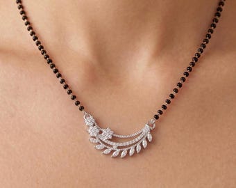 Modern Diamond Mangalsutra Necklace, Indian Wedding Jewelry for Women, Minimalist Bridal Necklace, 18K Gold Gift for Wife