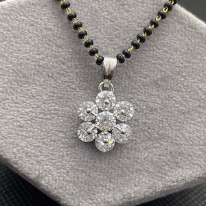 Round Diamond Mangalsutra Pendant, Gold Chain Mangalsutra, Solitaire Mangalsutra, Indian Traditional Necklace, Black bead Mangalsutra Gold