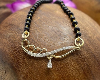 Bridal Diamond Gold Mangalsutra. 0.10 CT Diamond Mangalsutra Necklace. Charm Necklace. Mangalsutra for Marriage. 18K Gold Indian Mangalsutra