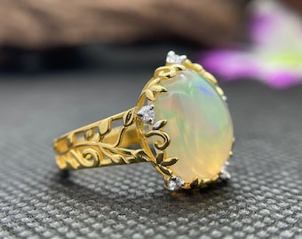 Oval Opal Vintage Ring, Opal Filigree Ring, Oval Opal Engagement Ring, Yellow Gold Floral Ring, Antique Fire Opal Ring, Twig Style Band