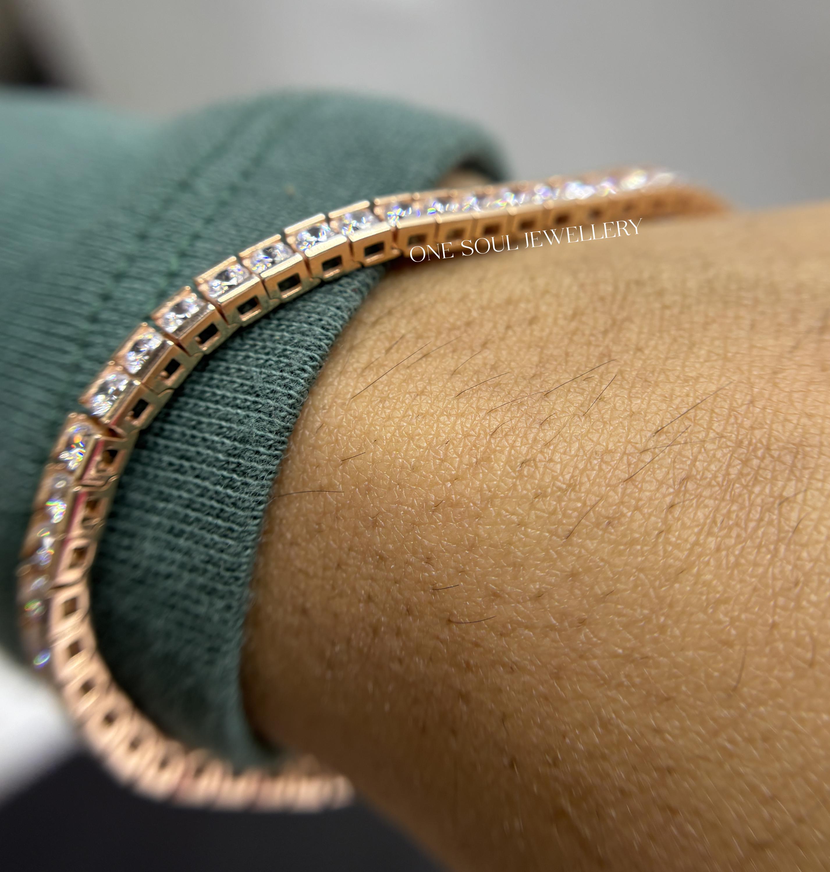 プリンセスシェイプテニスブレスレット、ミニマリストテニス