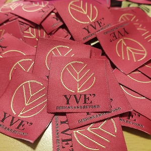 500 pcs HD quality shaped cut woven label for t-shirts, jackets, hats, pants and clothes, Damask Labels, Custom Clothing Tags