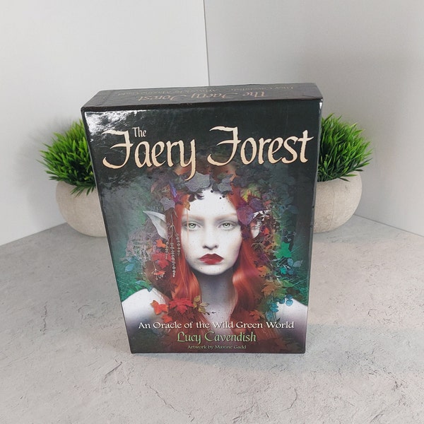 The Faery Forest Oracle: An Oracle of the Wild Green World