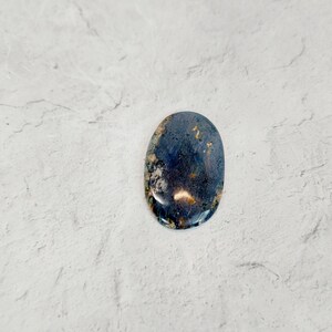Pietersite Cabochon | Motivation | Connects to Inner Direction