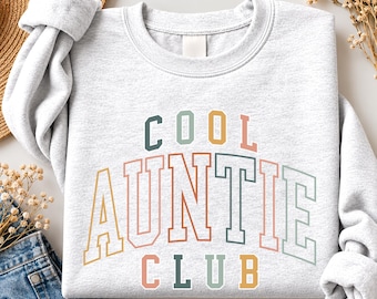Cool Auntie Club Sweatshirt, Retro Cool Aunts Crewneck, Cute Auntie Sweater, New Aunt Gift, Pregnancy Announcement Gift
