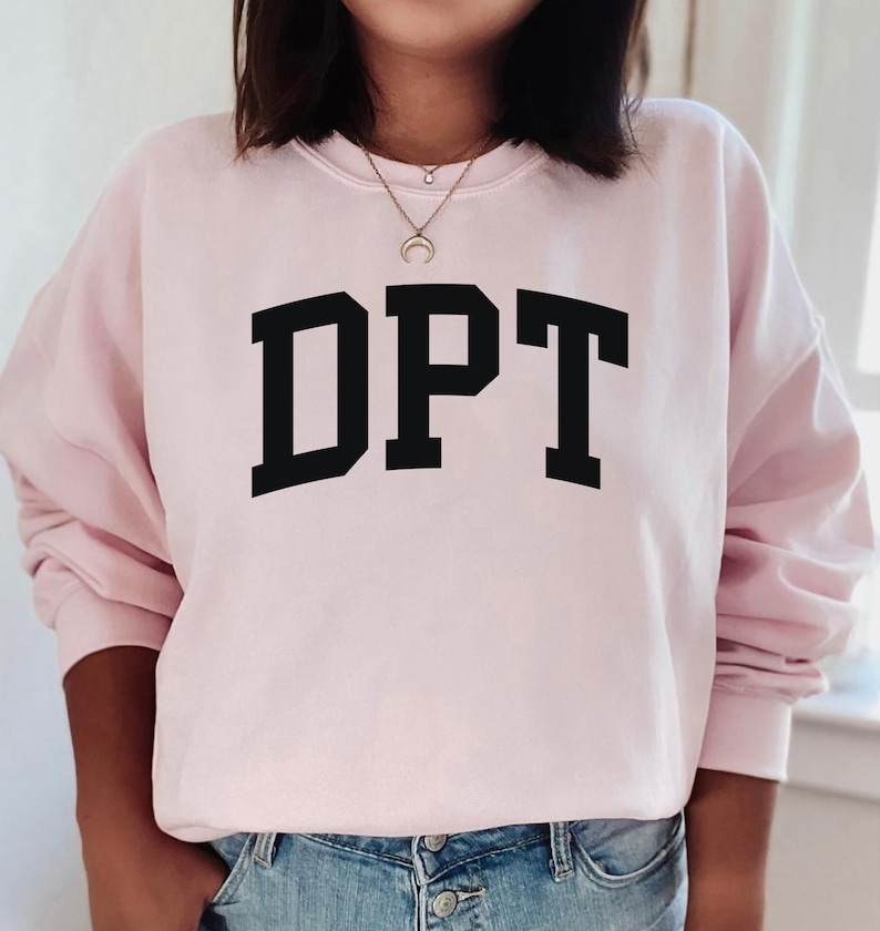 DPT-tröja, tröja för doktor i fysioterapi, DPT-examentröja, skjorta för sjukgymnastassistent, t-shirt för fysioterapi Light Pink