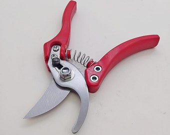 Personalized Pruning Shears: Engraved Garden Scissors with Soft Grip