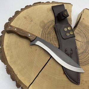 Machete Kukri de 13" hecho a mano, con espiga completa y funda grabada a medida. imagen 6
