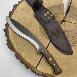 Machete Kukri de 13" hecho a mano, con espiga completa y funda grabada a medida. imagen 7