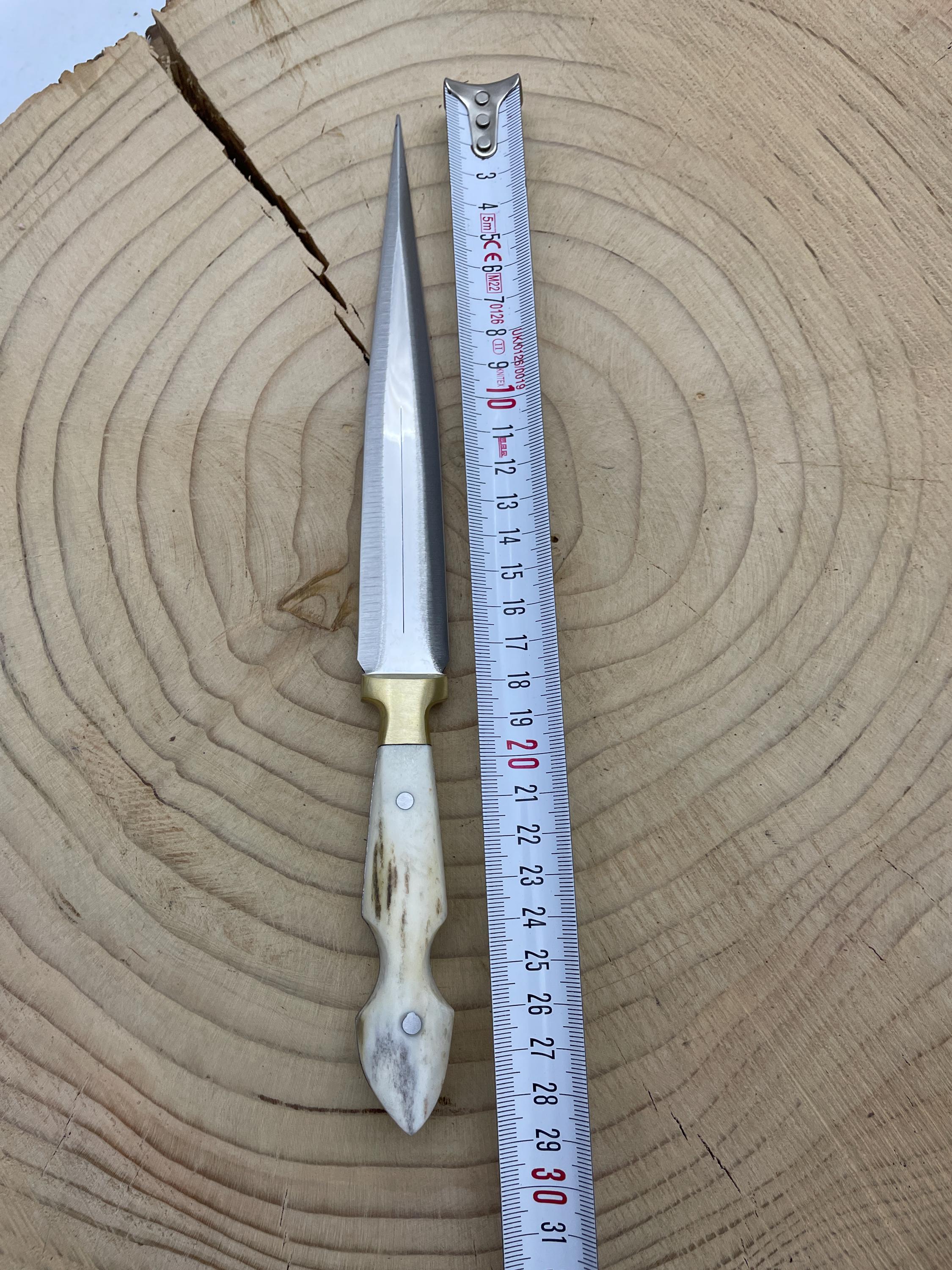 手作りの鹿の角のダガーナイフ（鞘付き）Athameナイフ。彼氏や花婿の