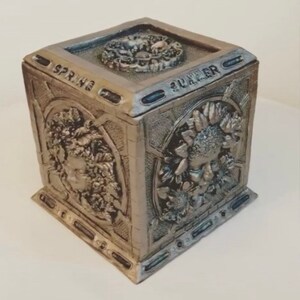 Season box