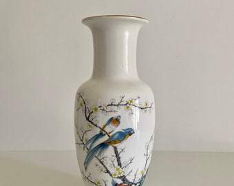 JAY Japan: 10” Vintage White Porcelain Cherry Blossoms With Birds Vase w/ Gold Trim.