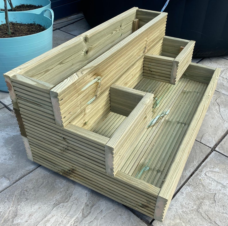 Premium 3 tier L shape decking planter image 2