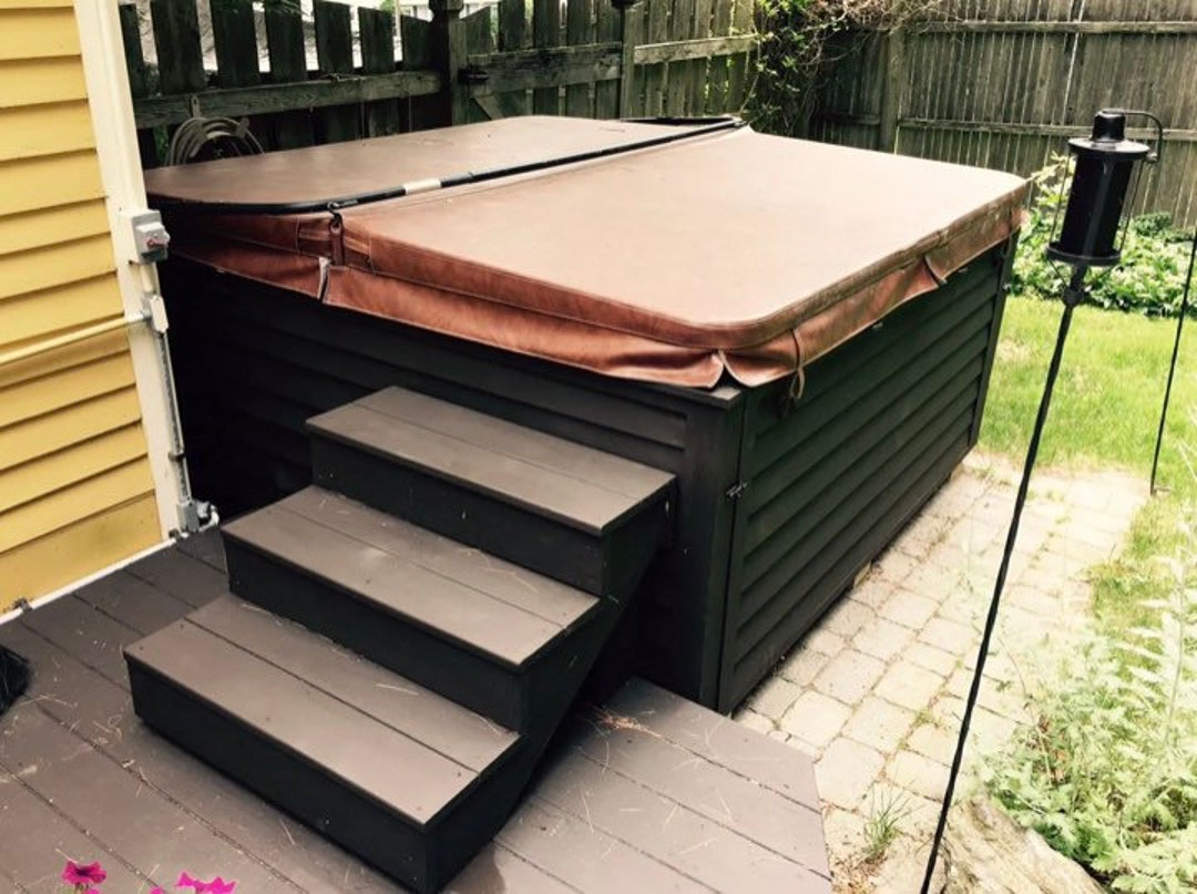 Composite Decking Hot Tub / Spa / Pool Steps Choice of Colours / Choice