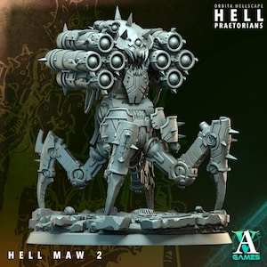 Puede incluir: Una figura en miniatura gris y detallada de una criatura mecánica con múltiples componentes cilíndricos, púas afiladas y extremidades articuladas. La figura está etiquetada como "HELL MAW 2" y "ORBITA HELLSCAPE HELL PRAETORIANS".