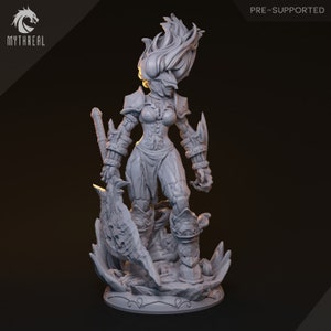 DnD | Pathfinder | TTRPG Female Human Barbarian | Fighter | Paladin Unpainted Miniature