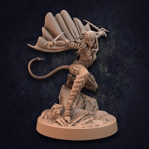 D&D | Pfadfinder | TTRPG Weiblicher Tiefling Schurke - Assassine Unbemalte Miniatur