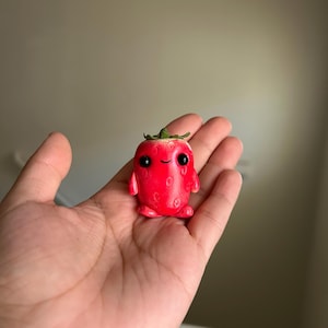 Pet Strawberry, comes with Adoption certificate