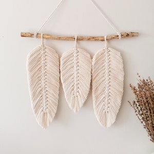 Beige Macrame Leaf Wall Hanging | Bohemian Macramé Wall Hanging l Living Room Decorations | Gift For Mom | Express Shipping (1-3 Day)
