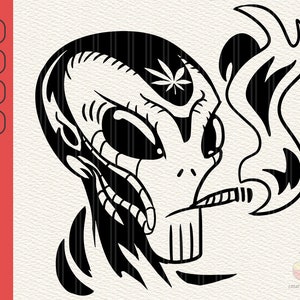 Op de afbeelding: Zwart-witte illustratie van een alien die een joint rookt. De alien heeft grote ogen en een schedelvormig gezicht. De rook is afgebeeld als een gestileerde vlam.