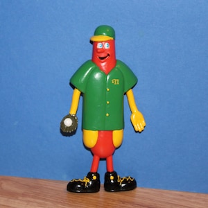 Vintage Nathan&#39;s Famous Hot Dogs - Hot Dog Baseball Player Bendable Figure 2000