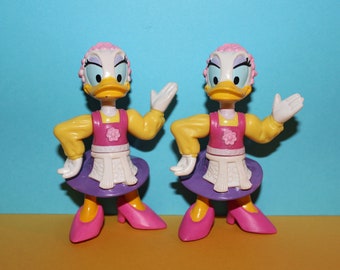 4.7 inches Details about   Daisy Duck Figure 12 cm 