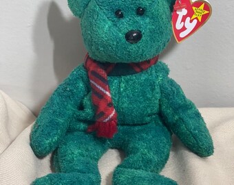 1999 Holiday Teddy Beanie Baby- Wallace