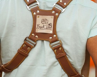 Personalised Camera harness, Leather Dual Camera Harness in Full Grain, Multi-camera Strap with personalized or customized logo