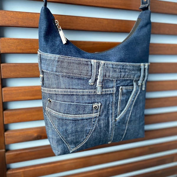 upcycled hobo denim bag, recycled jeans bag, relaxed jeans shopper, shoulder denim bag, no waste denim bag, eco bag, vintage jeans bad.