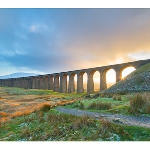 Carte de voeux Ribblehead Viaduct Sunset Yorkshire Dales National Park Settle & Carlisle Railway