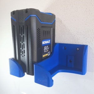 Double mount for a Kobalt 80v Battery