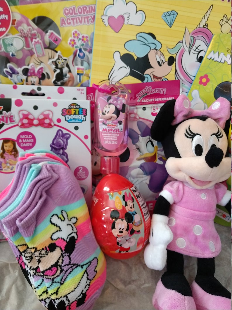 Minnie Mouse Gift Box with Notecard