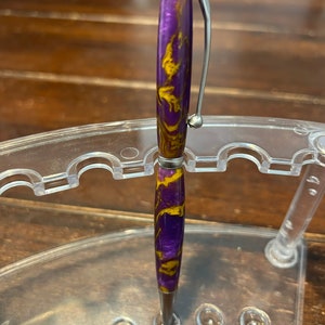 Mechanical pencil with silver trim. Refill with .07 lead.