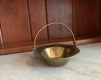 Vase Bohemian Decor with Handle Fruit Bowl Vintage Pedestal Brass Bowl Planter Display Centerpiece Basket