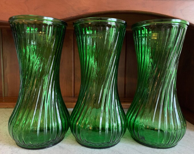 Vintage Green Glass Vases Vintage Vases Wedding Vases Etsy