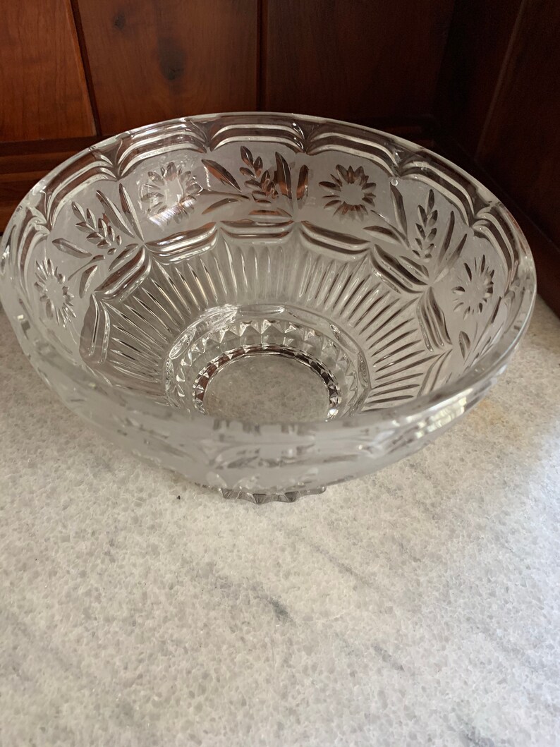 Vintage Crystal Bowl Heavy Glass Bowl Table Decor Centerpiece Etsy