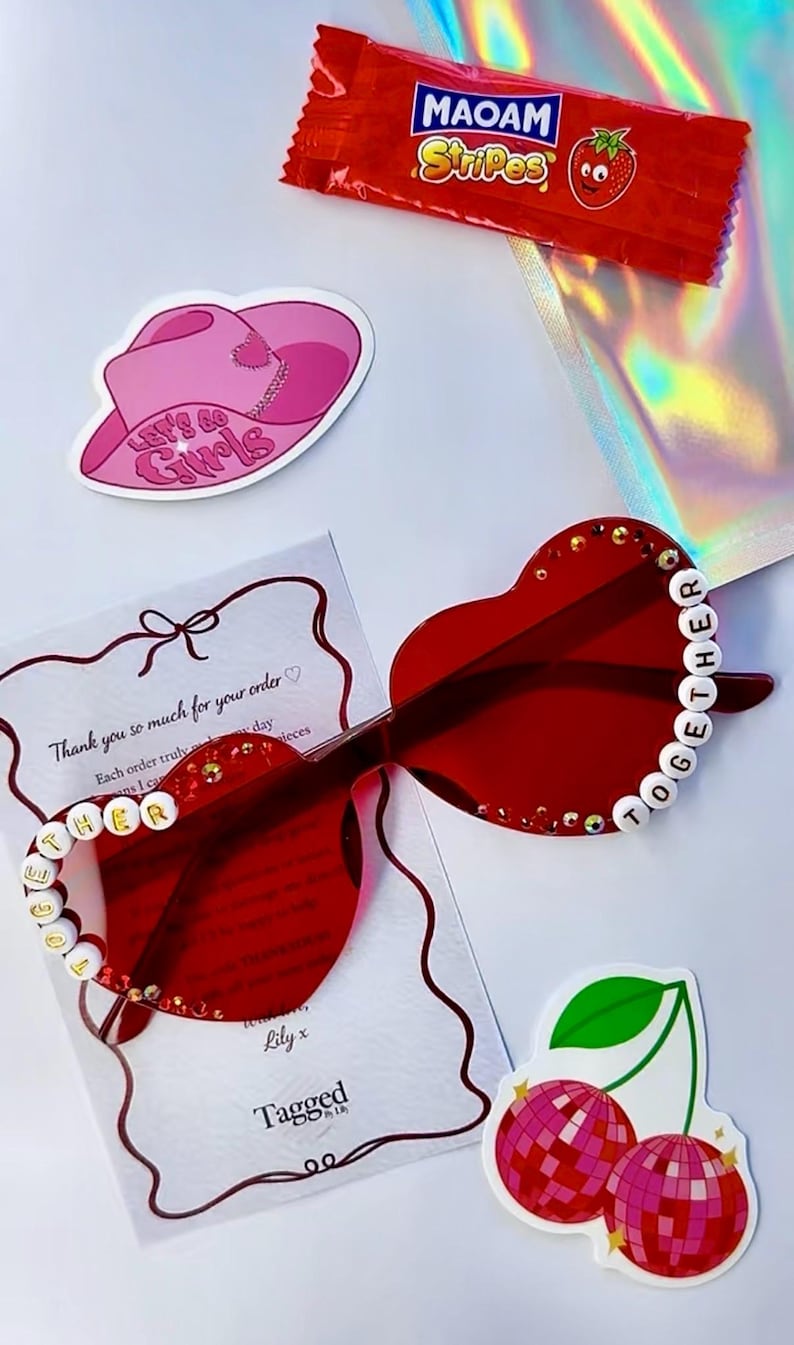 Personalised Harry Styles Rhinestone concert Heart Glasses image 4